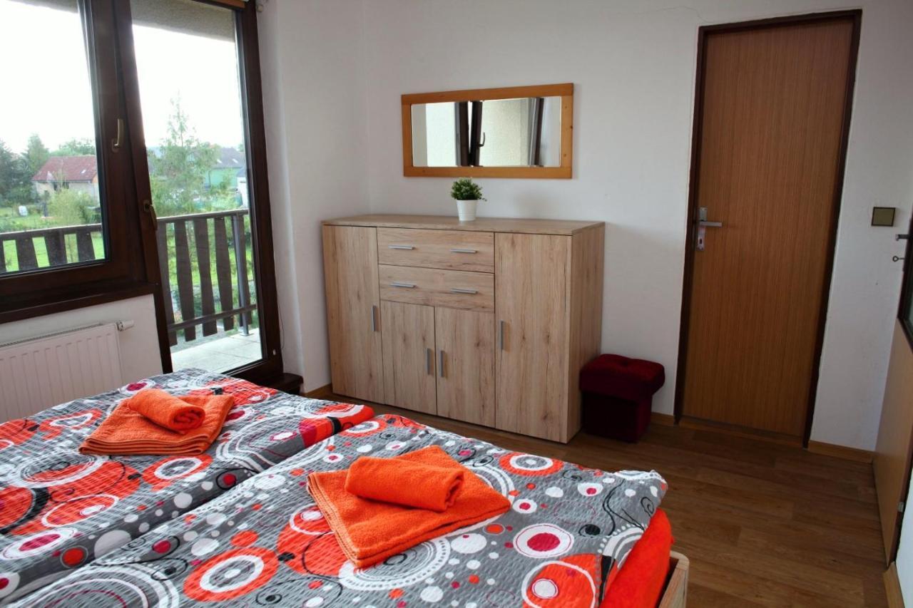 Dum V Ceskem Raji Holiday home *