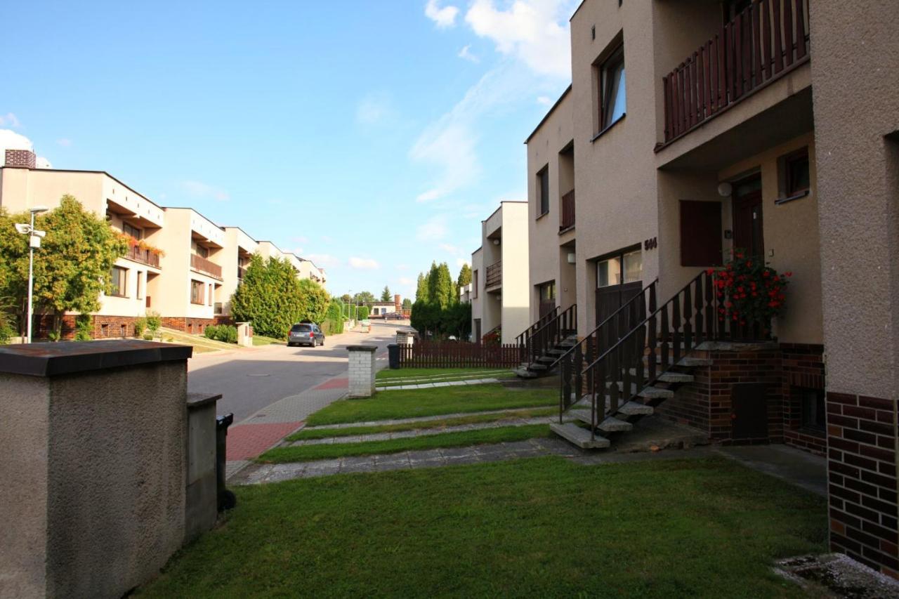 Holiday home Dum V Ceskem Raji Dolni Bousov